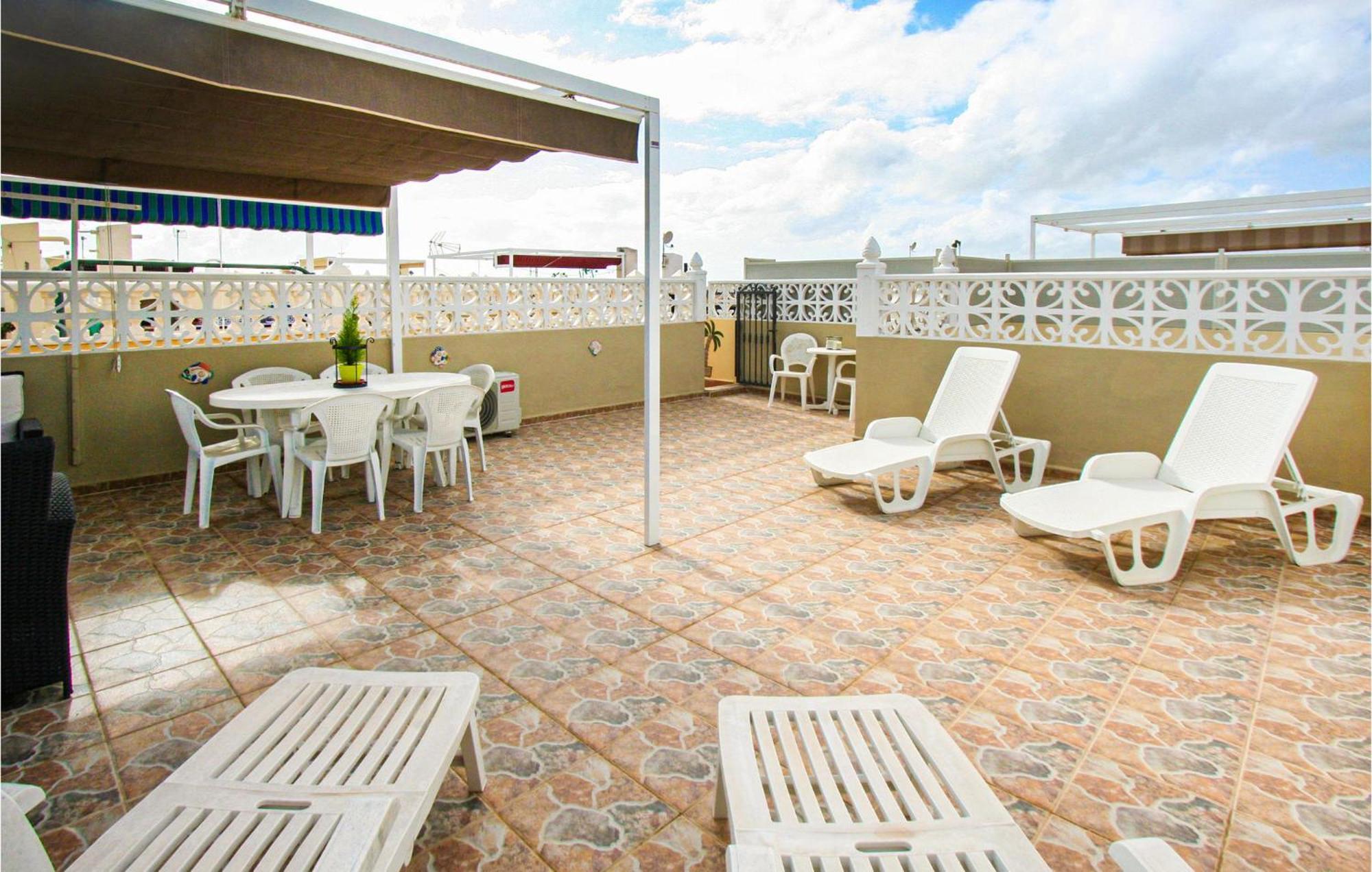 Lovely Apartment In Torrevieja With Kitchen La Mata  Dış mekan fotoğraf