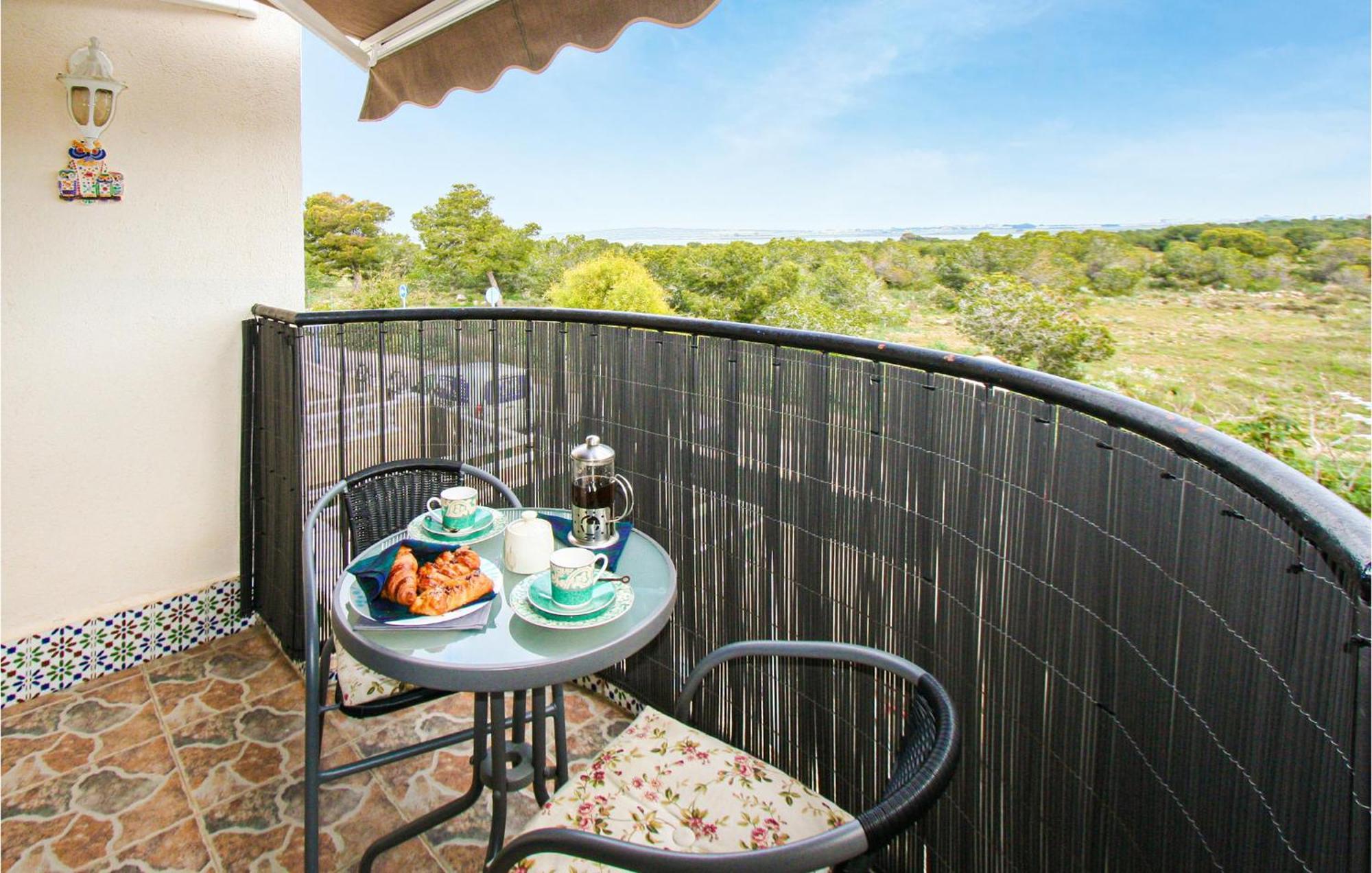 Lovely Apartment In Torrevieja With Kitchen La Mata  Dış mekan fotoğraf